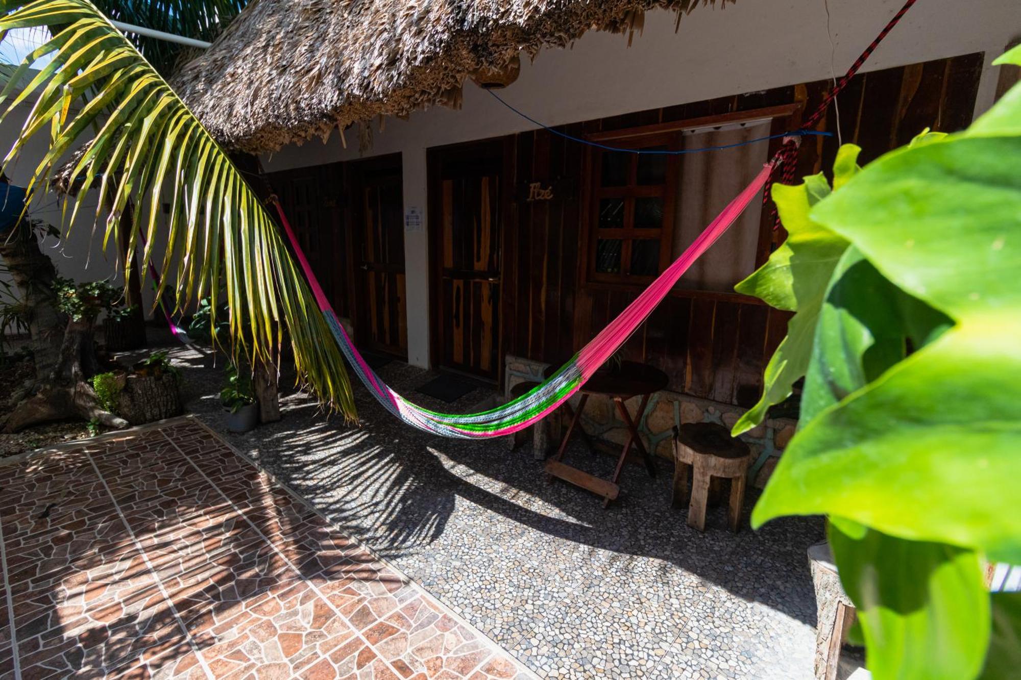 Zayali Bacalar - Guest House Exteriör bild