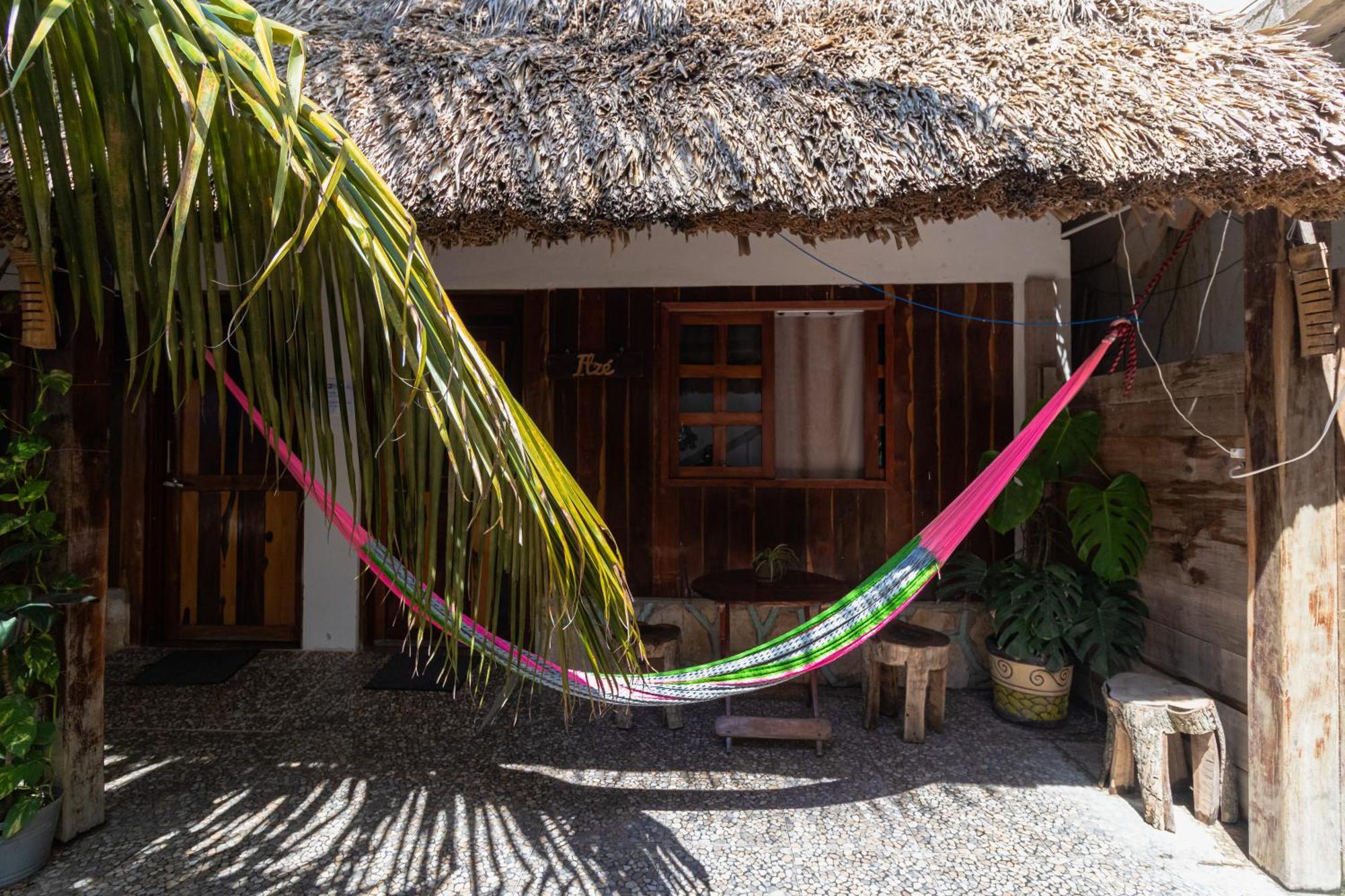 Zayali Bacalar - Guest House Exteriör bild